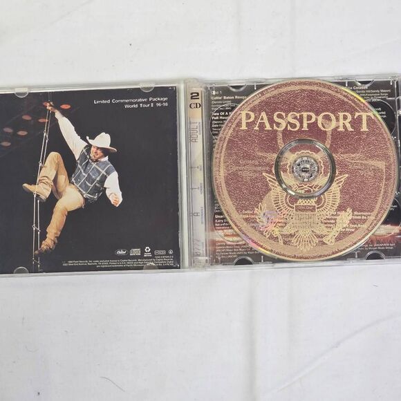 Garth Brooks Double Live 2-CD Album Set - Picture 3 of 6